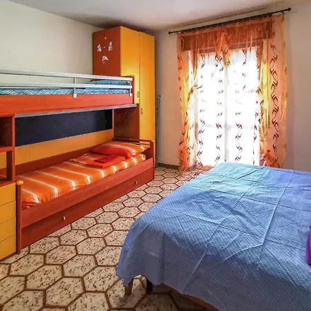 Awesome In With Kitchen Альгеро